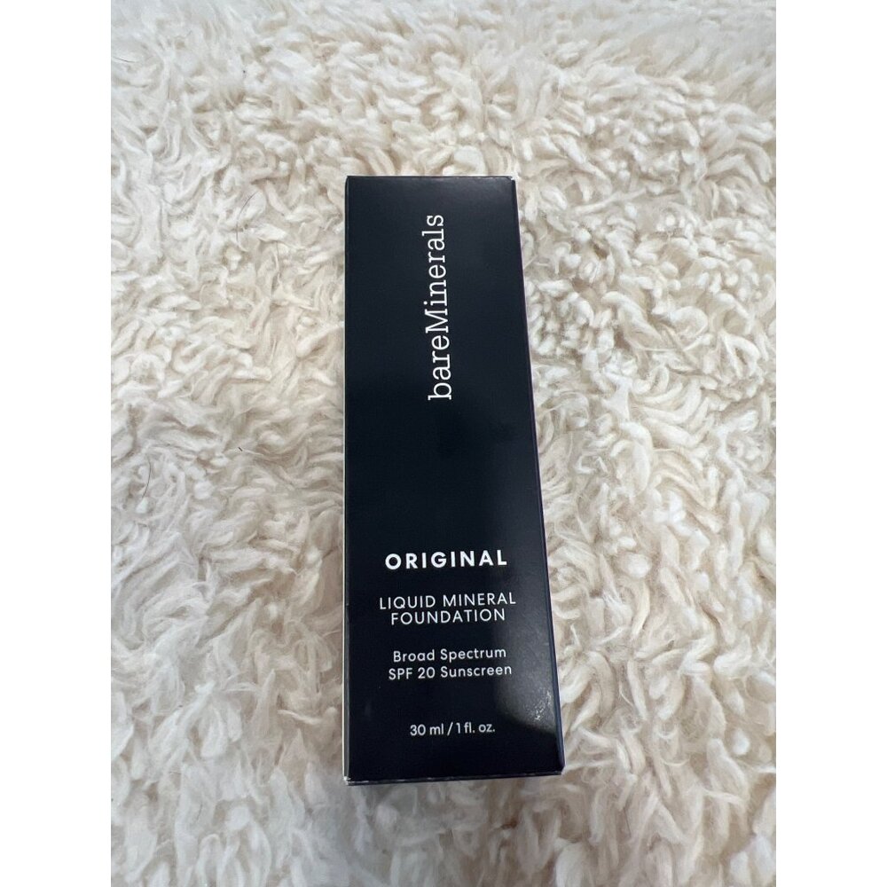 bareMinerals BarePro Liquid Foundation SPF 20 Shade Fairly Light 03 1 fl oz‎ NEW